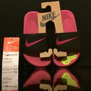 Nike kids sandal sz 13c